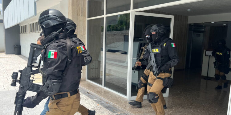 Vinculados a proceso 2 presuntos secuestradores detenidos por la UEA en Angostura