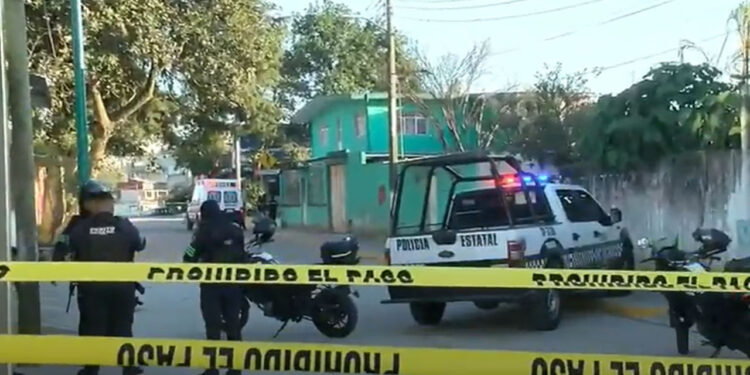 Madre es Asesinada Frente a su Hijo Cuando Iban Camino a la Escuela