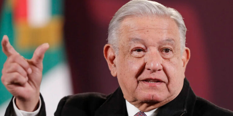 Reportaje que lo involucra con el narcotráfico hizo “lo que el viento a Juárez”: AMLO