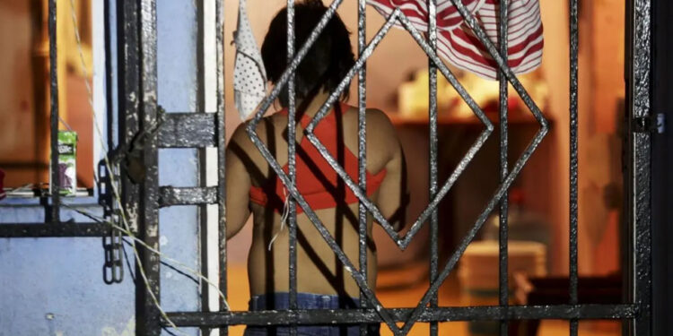 Rescata FGE Michoacán a 18 menores de edad víctimas de trata