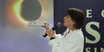 Brindarán SEPyC y CONFÍE cursos para observar el eclipse solar de forma segura