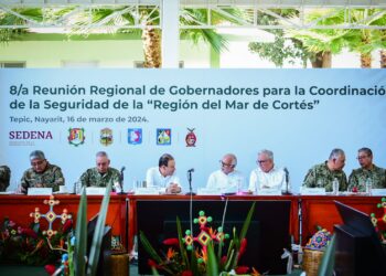 Asiste Rocha a reunión de seguridad de los gobernadores del Mar de Cortés