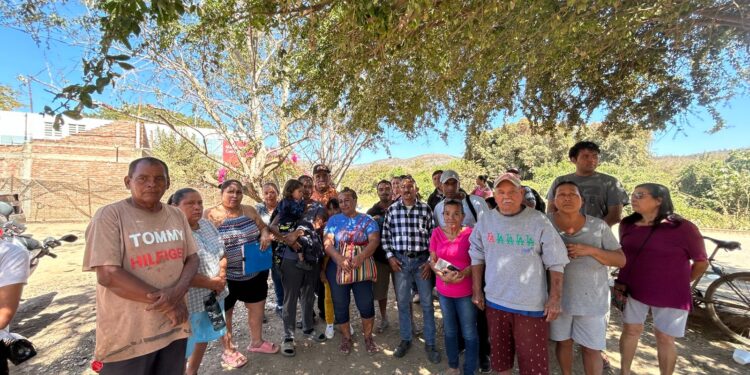 Habitantes de invasión CANACO denuncian corte de electricidad por “alumbrado público” de Mazatlán