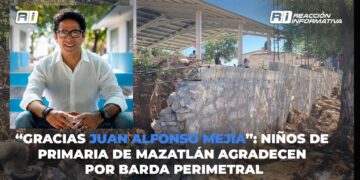 “Gracias Juan Alfonso Mejía”: Niños de primaria de Mazatlán agradecen por barda perimetral
