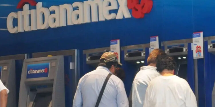 Semana Santa 2024: Estos son los días que no abrirán los bancos