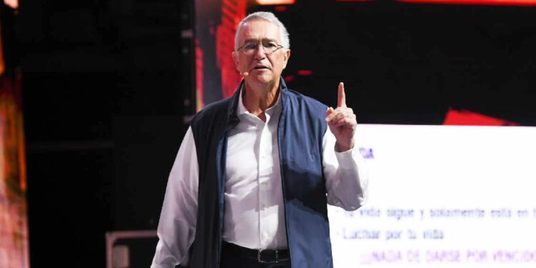 Salinas Pliego dice que, como el Poder Judicial, no se doblará ante presión del gobierno de AMLO