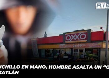 Con cuchillo en mano, hombre asalta un “Oxxo” en Mazatlán