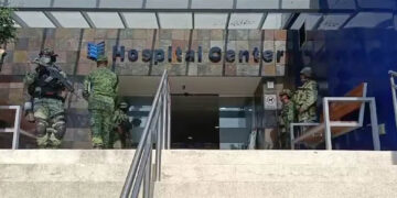 Hombres armados irrumpen en hospital privado en Cuernavaca y asesinan a paciente