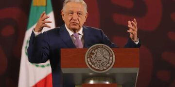 AMLO reconoce daño a cenote por obra del Tren Maya