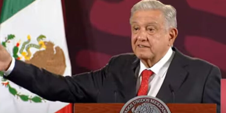AMLO adelantará La Mañanera para ver el eclipse solar en Mazatlán