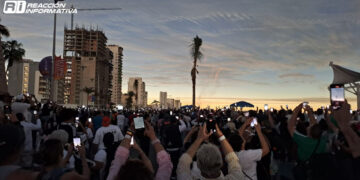 Y entonces, todo se paralizó cuando el eclipse se posó sobre nosotros