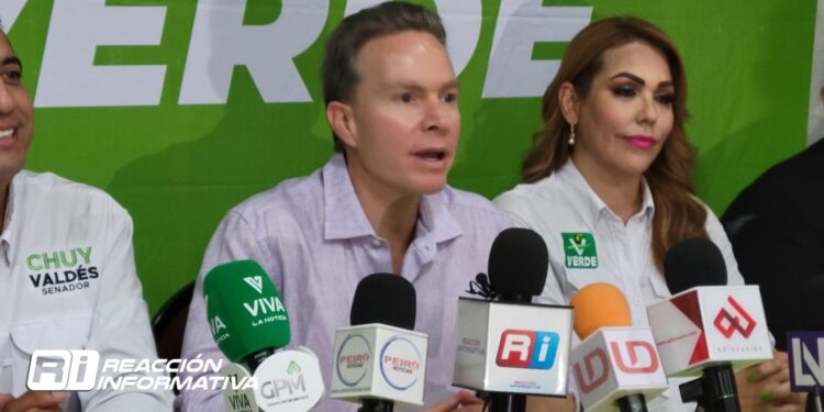 Gobernador debe mantener mesas de diálogos constantes con productores: Manuel Velasco Coello