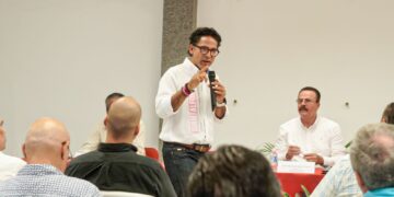 Voten por ustedes, emplaza Juan Alfonso