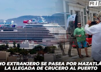 Turismo extranjero se pasea por Mazatlán con la llegada de Crucero al puerto