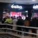 Sujeto asesina a su expareja y luego se autolesiona en un centro comercial a plena luz del día