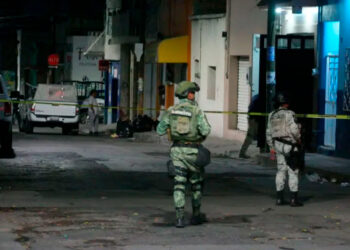 Sujetos armados asesinan a 6 personas (4 mujeres y 2 bebés) en una vecindad de León