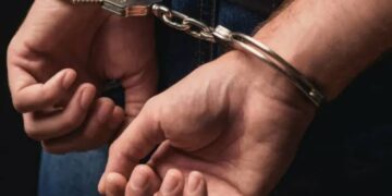 Unidad Especializada detiene a Urbano “N”, maestro acusado de agredir sexualmente a niña de primaria en Culiacán