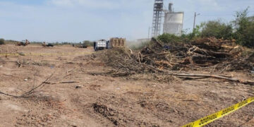 Localizan cuerpo semienterrado en un terreno en Culiacán
