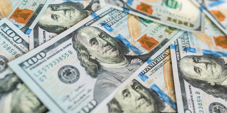 Precio del dólar hoy 12 de junio de 2024: Peso cae hacia 19 unidades