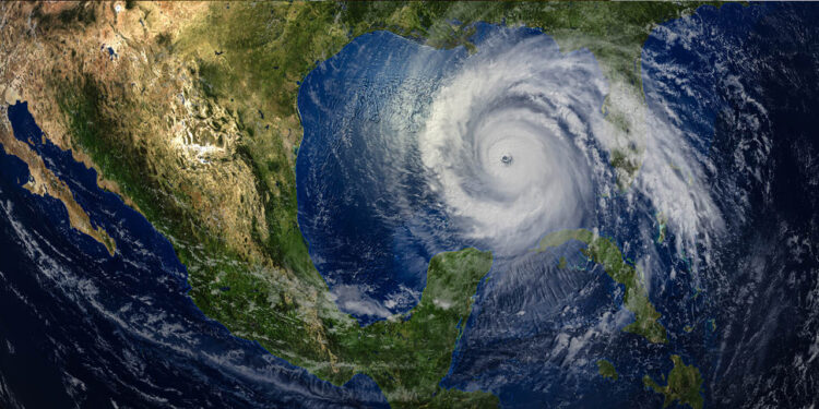 Potencial Ciclón Tropical se convertirá en las próximas horas en Tormenta Tropical Alberto; amenaza costas mexicanas
