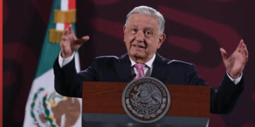 “Estoy totalmente de acuerdo”: AMLO avala propuesta de Xóchitl Gálvez para juzgar a presidentes