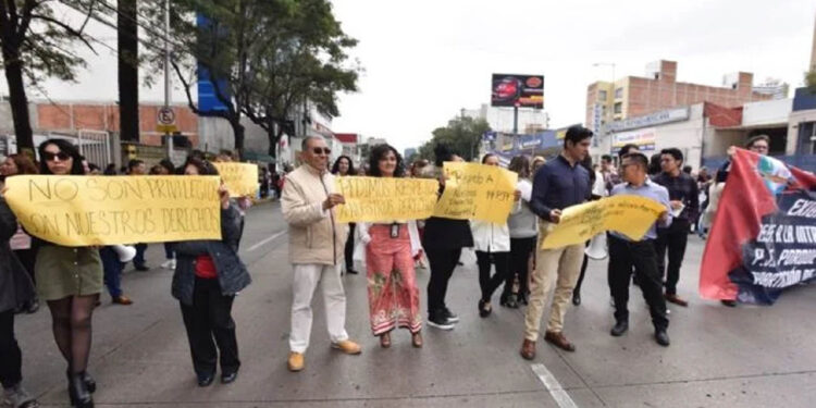 Trabajadores del PJF piden a Claudia Sheinbaum considerarlos en reforma judicial