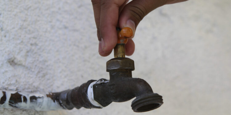 Anuncia JUMAPAM corte de agua en 15 colonias de Mazatlán