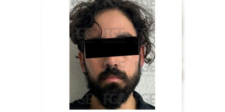 Rescatan a 29 mujeres víctimas de explotación sexual durante operativo en un bar de Quintana Roo; hay un detenido