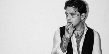 Christian Nodal anuncia concierto en Argentina y fans de Cazzu piden se cancele; “nadie te quiere”