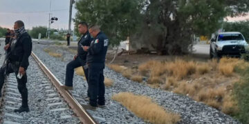 Mueren dos jóvenes atropellados por ferrocarril en La Laguna