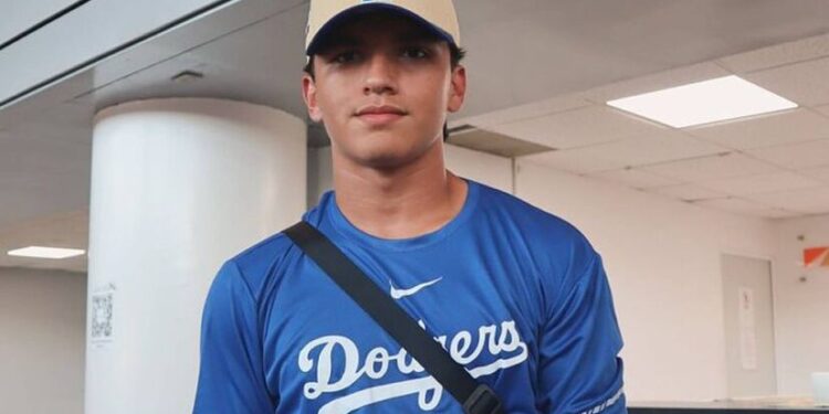 Ezequiel Rivera, el beisbolista mexicano de 14 años que firmó con Dodgers: ‘Sí sirvió el sacrificio’