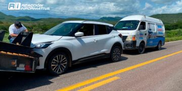 Carambola de 5 vehículos en Caleritas deja a una menor y una adulta lesionadas