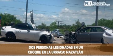 Dos personas lesionadas en un choque en La Urraca: Mazatlán