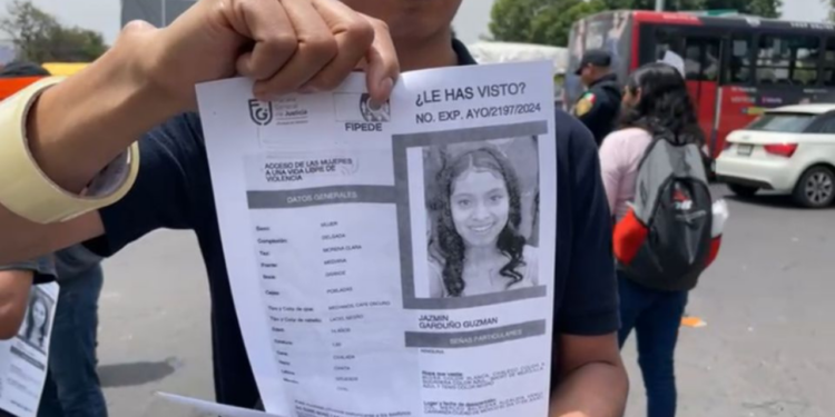 Buscan a Jazmín Garduño, de sólo 14 años, con bloqueo en Fray Servando