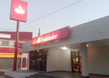 Banco Santander en Mazatlán se ve afectado tras falla global de Microsoft