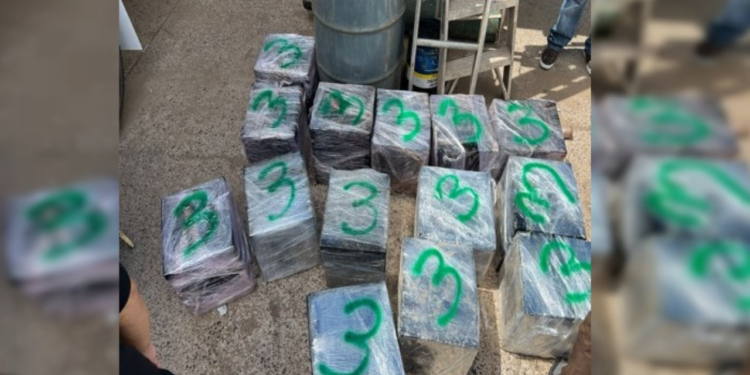 Decomisan más de 700 kilos de metanfetamina en Culiacán