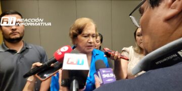 Héctor Melesio Cuén Díaz está evadiendo la orden de aprehensión: FGE