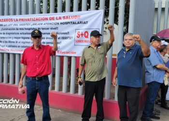 Exigen maestros jubilados más presupuesto para salud en Culiacán