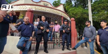 ¡Les niegan acceso! Integrantes del Movimiento Democrático Universitario solicitan derecho a réplica enRadio Universidad