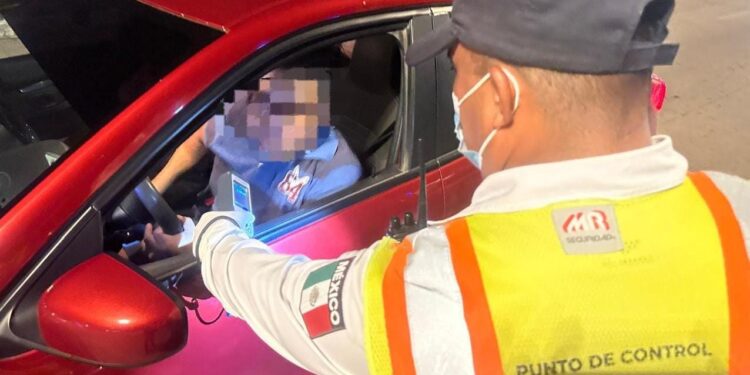 Juez cívico sanciona a 34 conductores por dar positivo en examen alcoholímetro