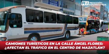 Camiones turísticos en la calle Ángel Flores: ¿Afectan el tráfico en el Centro de Mazatlán?