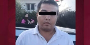 Cae taxista de plataforma por agresión sexual a pasajera