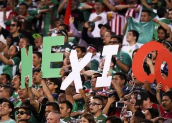 ¿Cerveza gratis? Amaury Vergara premiará a aficionados que asistan al México vs EE.UU. en el Akron