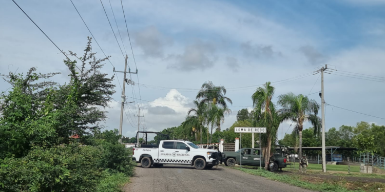 Reportan entre cinco y ocho muertos tras enfrentamiento entre militares y civiles en Culiacán