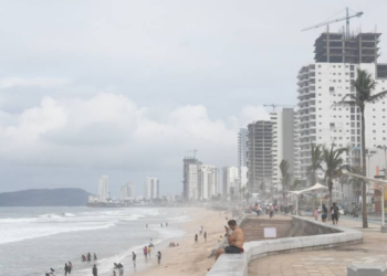 Se prevé un día nuboso y caluroso en Mazatlán