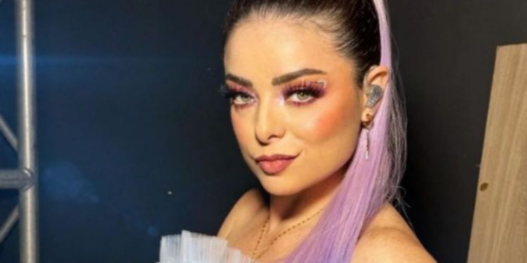 Violeta Isfel rompe toda relación con sus padres después de ya no querer mantenerlos: “fue un proceso difícil”