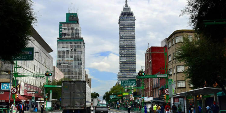 IMEF pronostica que economía mexicana crecerá menos de 2% este 2024