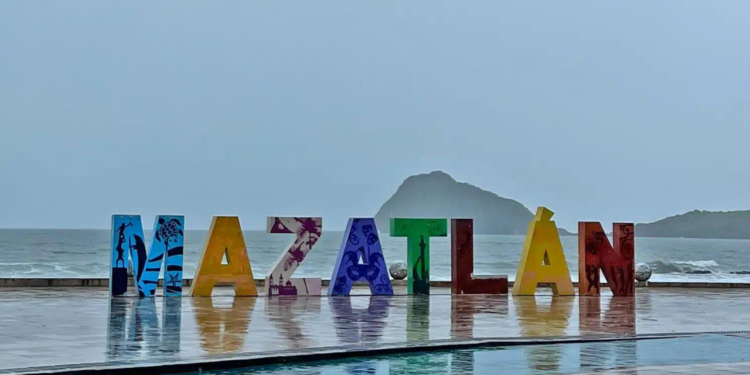 Continúan las altas temperaturas y momentos con cielo nublado en Mazatlán