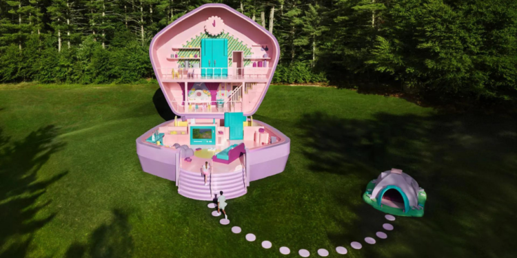 Abre en EE.UU. la casa de Polly Pocket para huéspedes reales