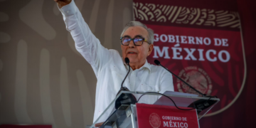 En Sinaloa gobernamos con integridad y luchando contra la corrupción: Rocha